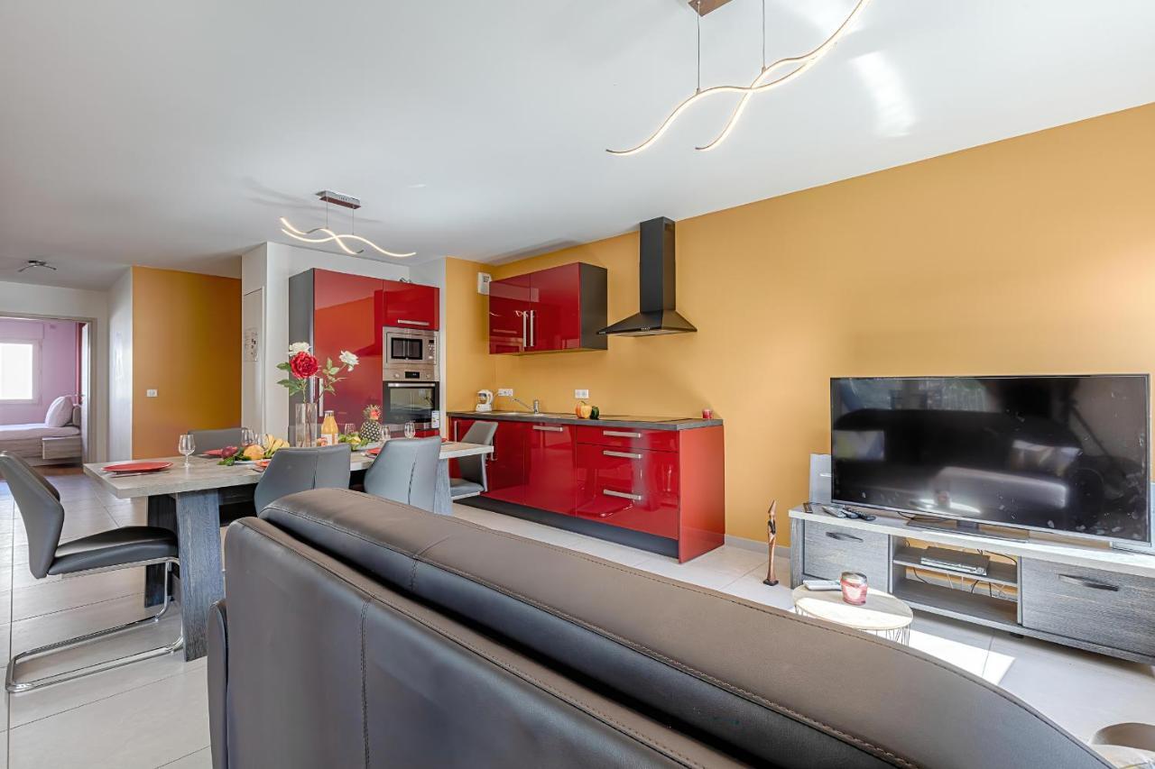Le Lyrique Apartment อานซี ภายนอก รูปภาพ